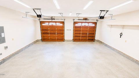 Tiny photo for 220 Osprey Glen Lane, Grants Pass, OR 97526 (MLS # 220223520)