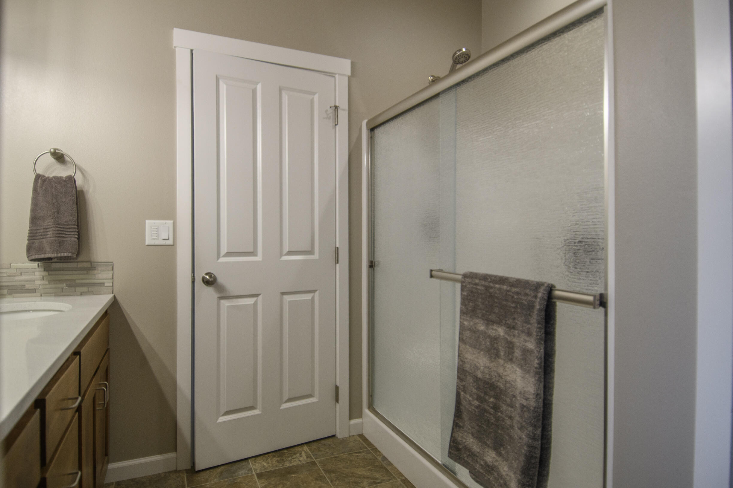 Kian Canyon - Residential