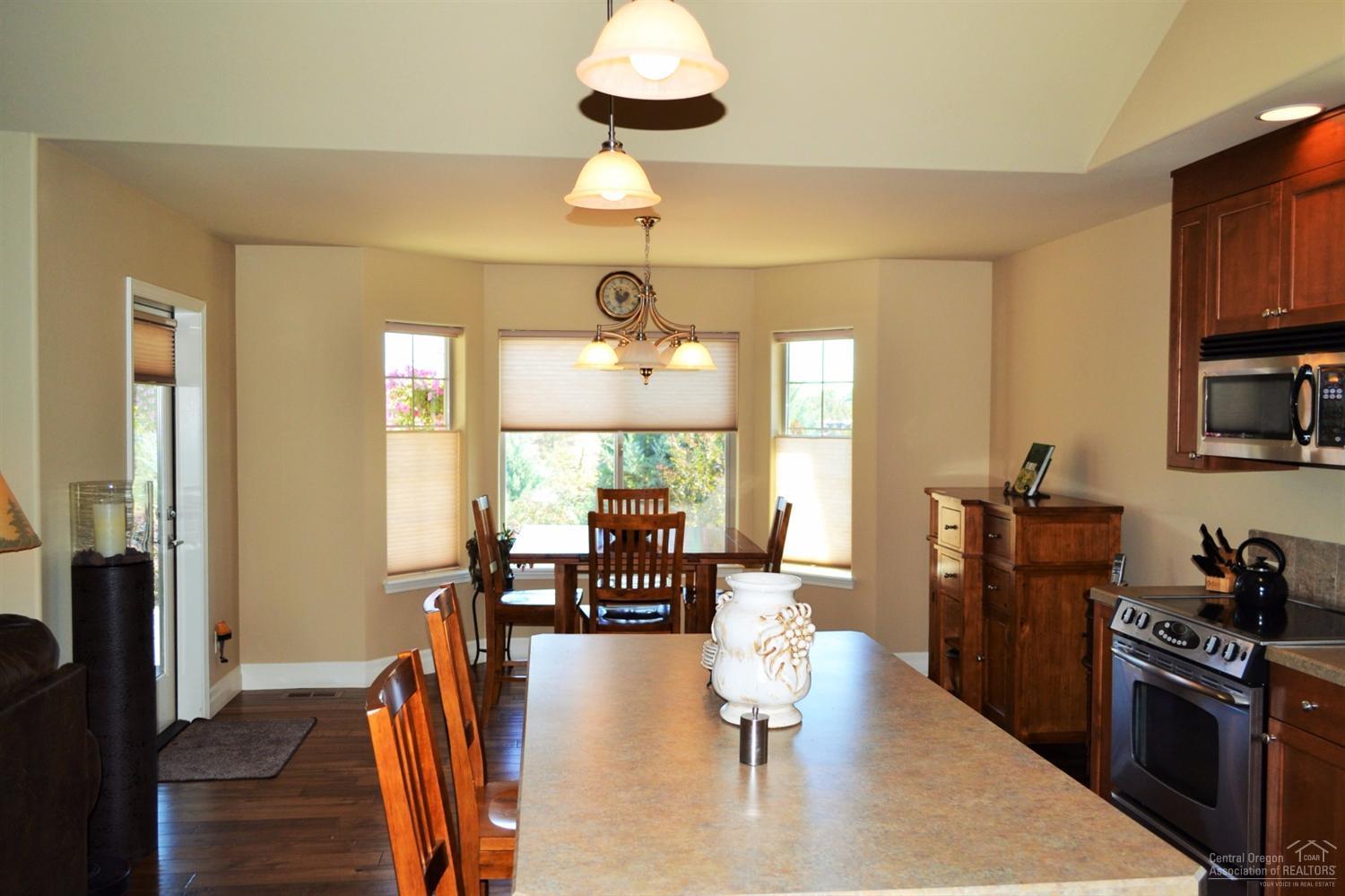 Eagle Crest - Residential