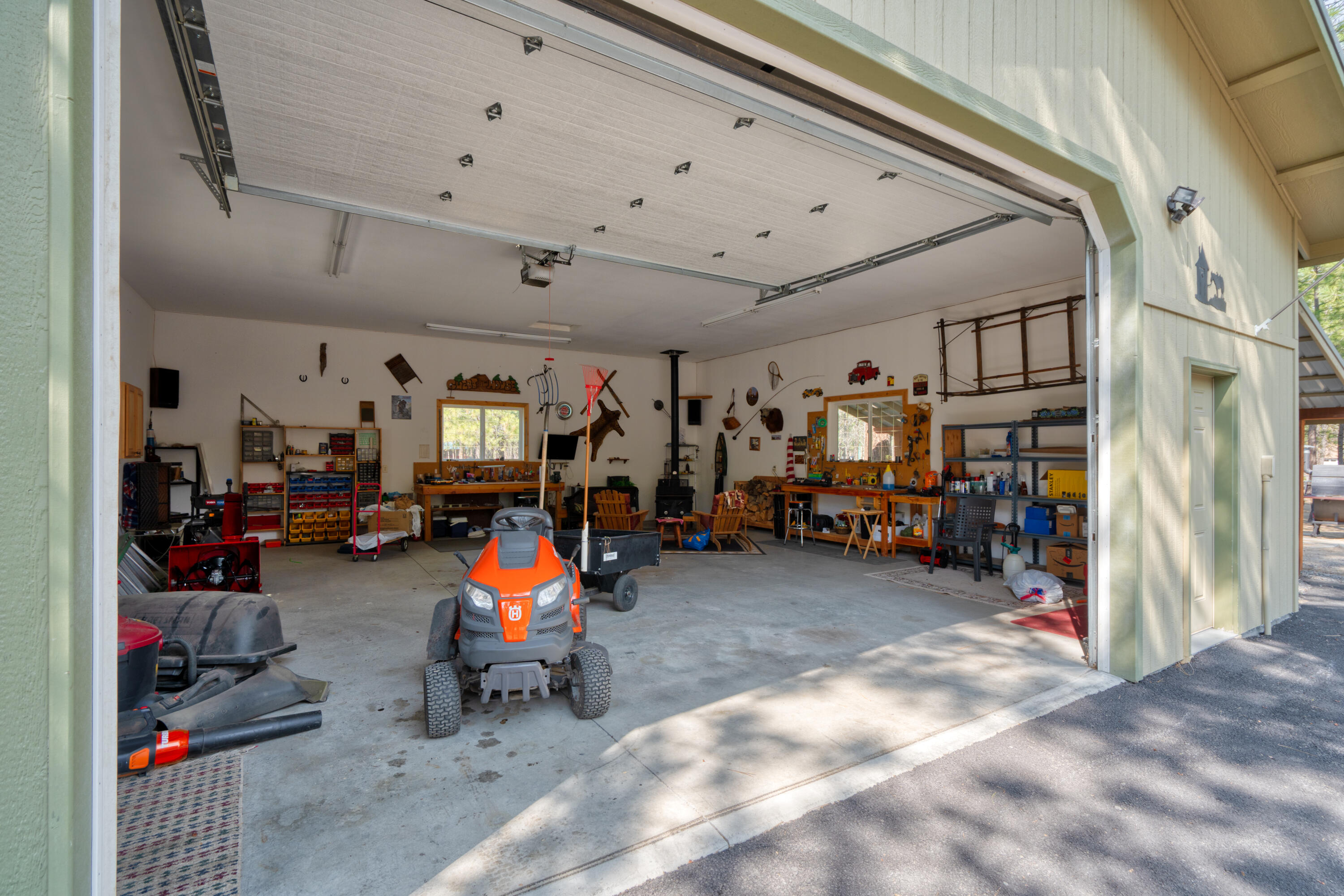 Ponderosa Pines - Residential