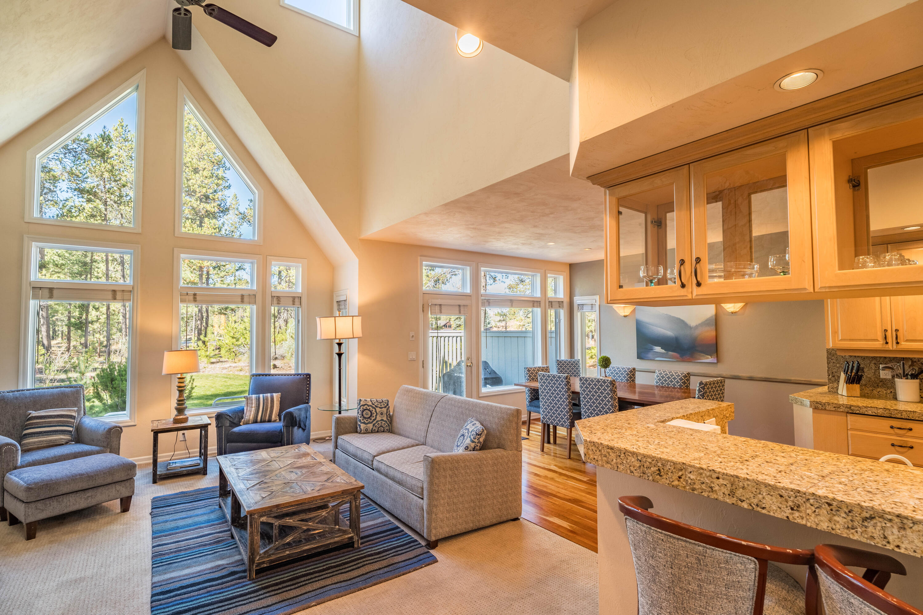 StoneTH - Residential