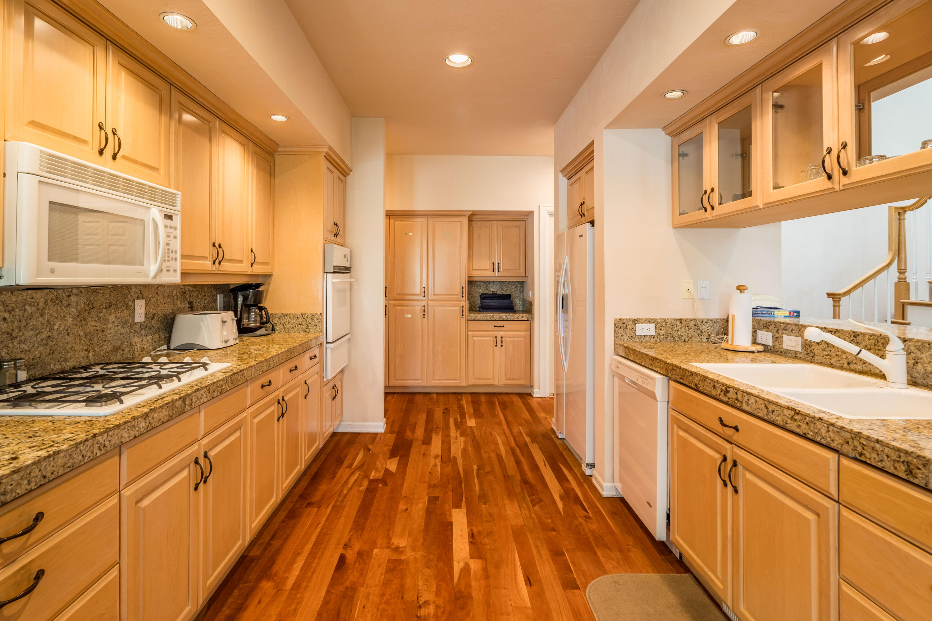 StoneTH - Residential