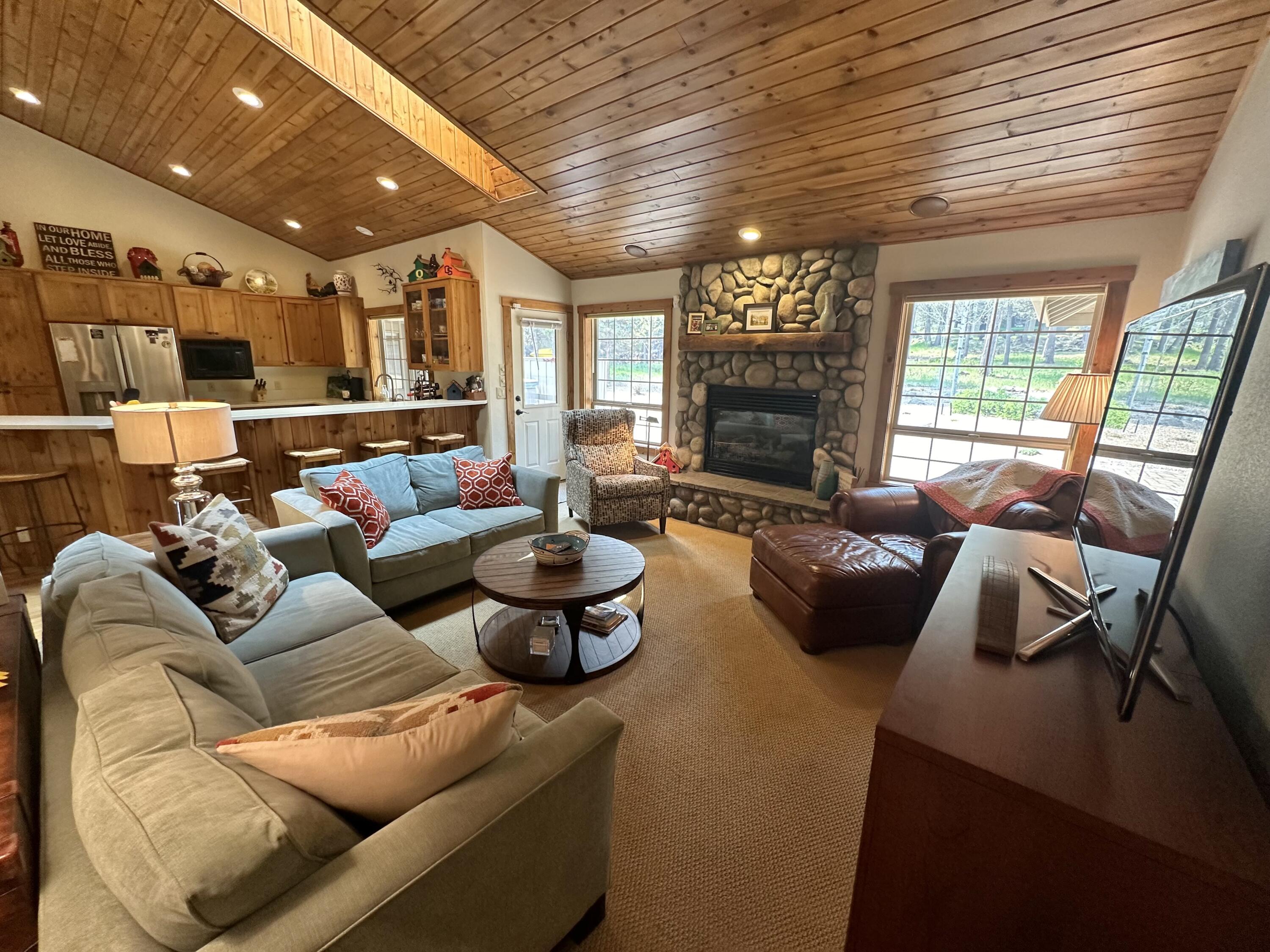 Fairway Crest Village - Residential