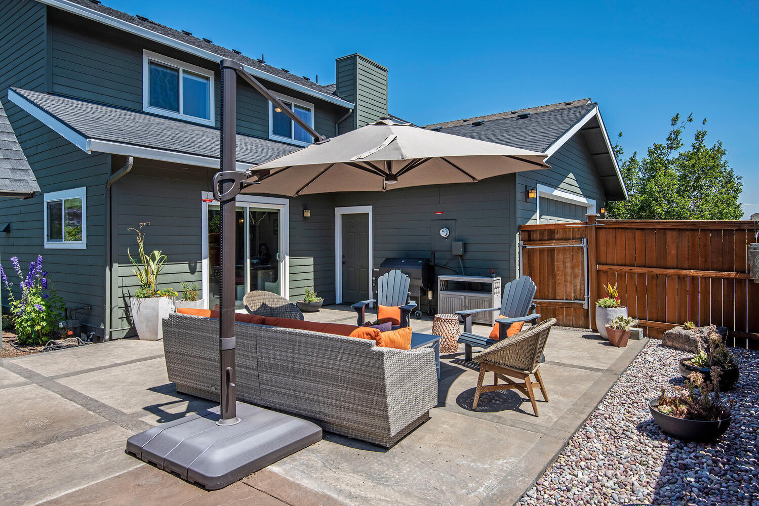 Gardenside - Residential