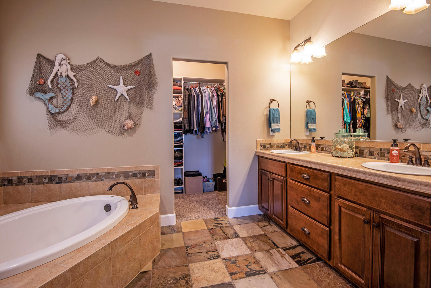 Gardenside - Residential