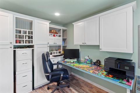 Tiny photo for 404 Lindilu Lane, Cave Junction, OR 97523 (MLS # 220217620)