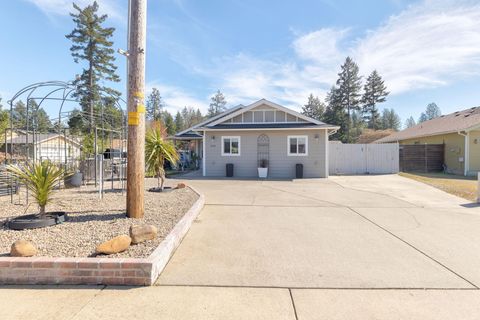 Tiny photo for 404 Lindilu Lane, Cave Junction, OR 97523 (MLS # 220217620)