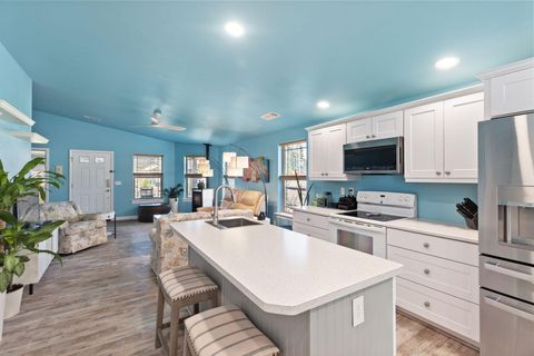 Tiny photo for 404 Lindilu Lane, Cave Junction, OR 97523 (MLS # 220217620)