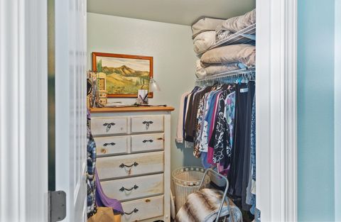 Tiny photo for 404 Lindilu Lane, Cave Junction, OR 97523 (MLS # 220217620)