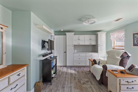 Tiny photo for 404 Lindilu Lane, Cave Junction, OR 97523 (MLS # 220217620)