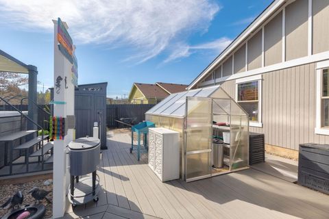 Tiny photo for 404 Lindilu Lane, Cave Junction, OR 97523 (MLS # 220217620)