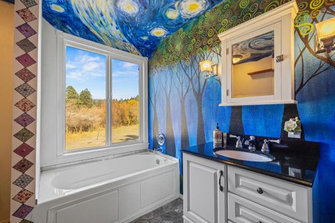 Tiny photo for 37220 Chiloquin Ridge Road, Chiloquin, OR 97624 (MLS # 220211297)