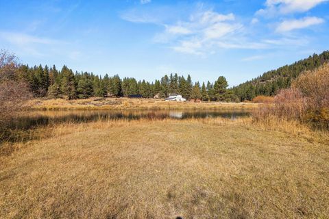 Tiny photo for 37220 Chiloquin Ridge Road, Chiloquin, OR 97624 (MLS # 220211297)