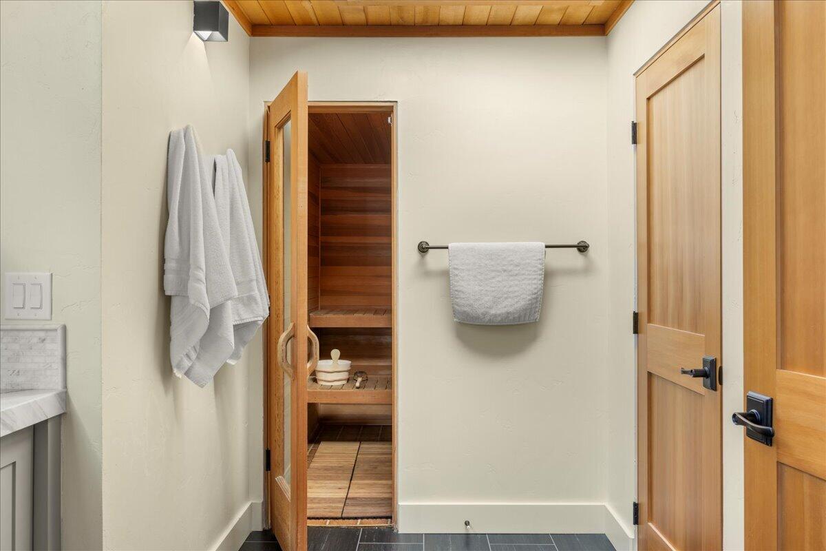 Black Butte Ranch - Residential