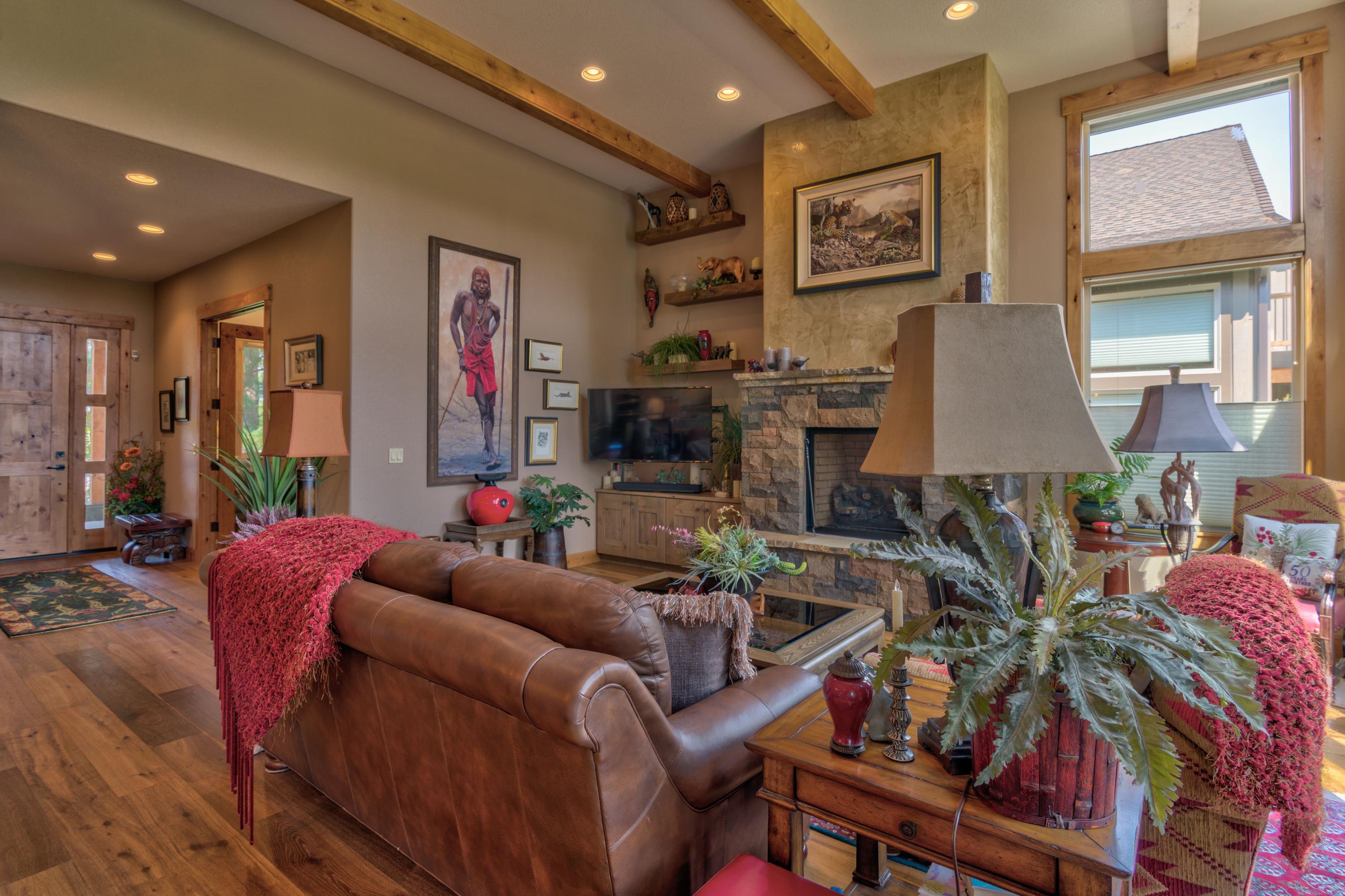 PointsWest - Residential