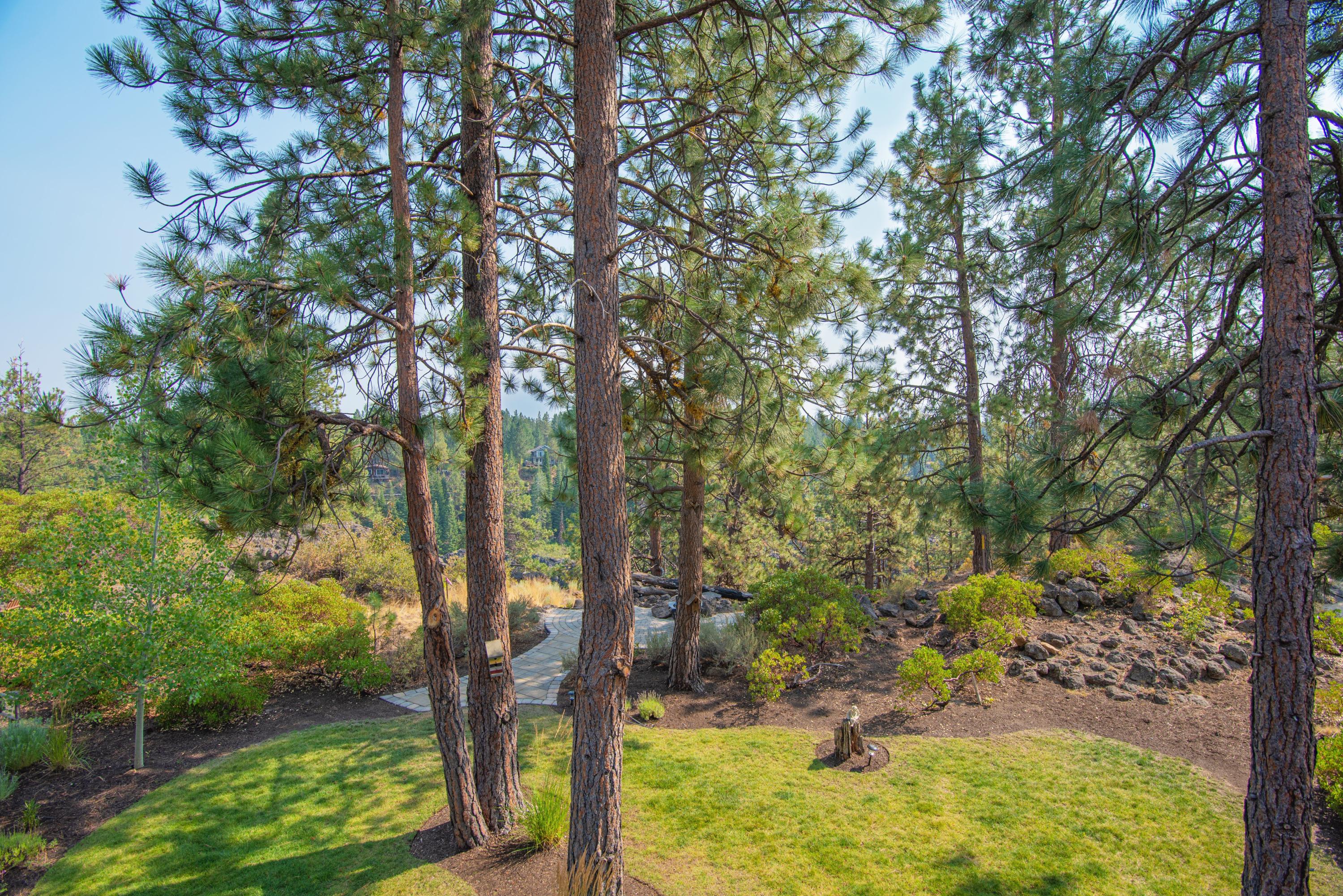 PointsWest - Residential