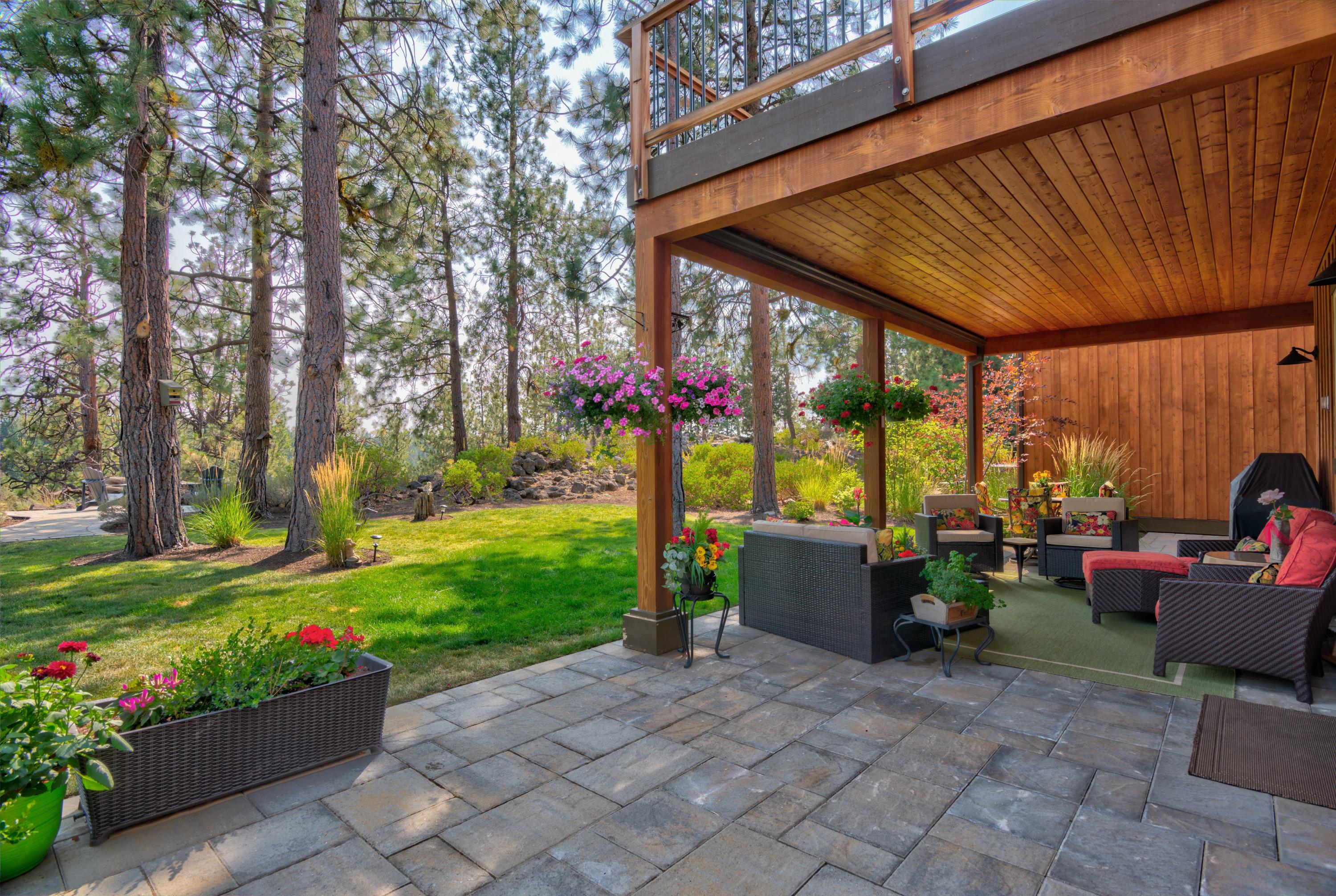 PointsWest - Residential