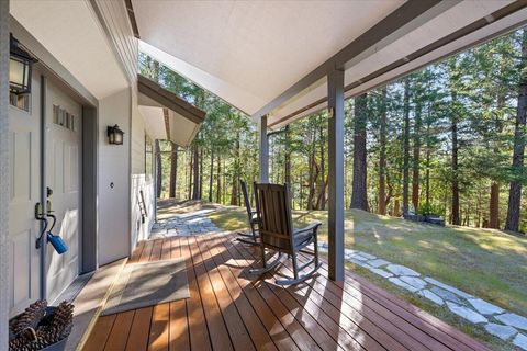 Tiny photo for 2267 Old Military Road, Central Point, OR 97502 (MLS # 220220221)