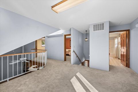 Tiny photo for 2267 Old Military Road, Central Point, OR 97502 (MLS # 220220221)