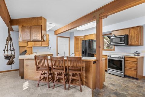 Tiny photo for 2267 Old Military Road, Central Point, OR 97502 (MLS # 220220221)