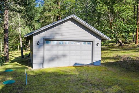Tiny photo for 2267 Old Military Road, Central Point, OR 97502 (MLS # 220220221)