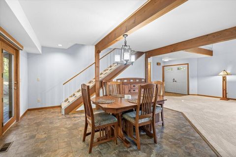 Tiny photo for 2267 Old Military Road, Central Point, OR 97502 (MLS # 220220221)
