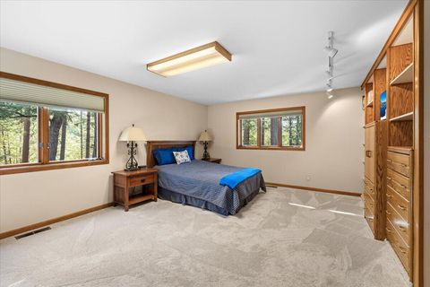 Tiny photo for 2267 Old Military Road, Central Point, OR 97502 (MLS # 220220221)