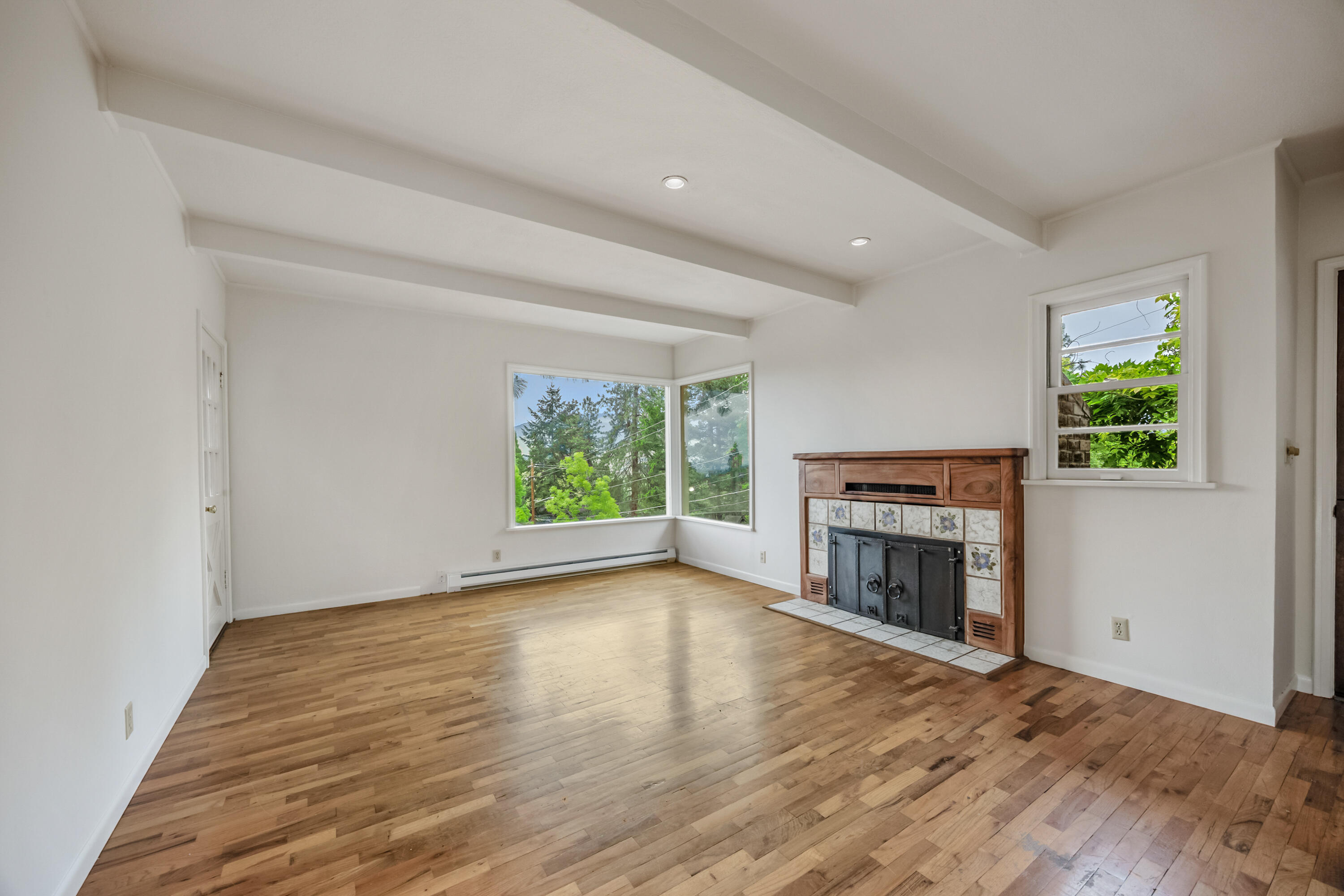 Mountain Pines - Residential