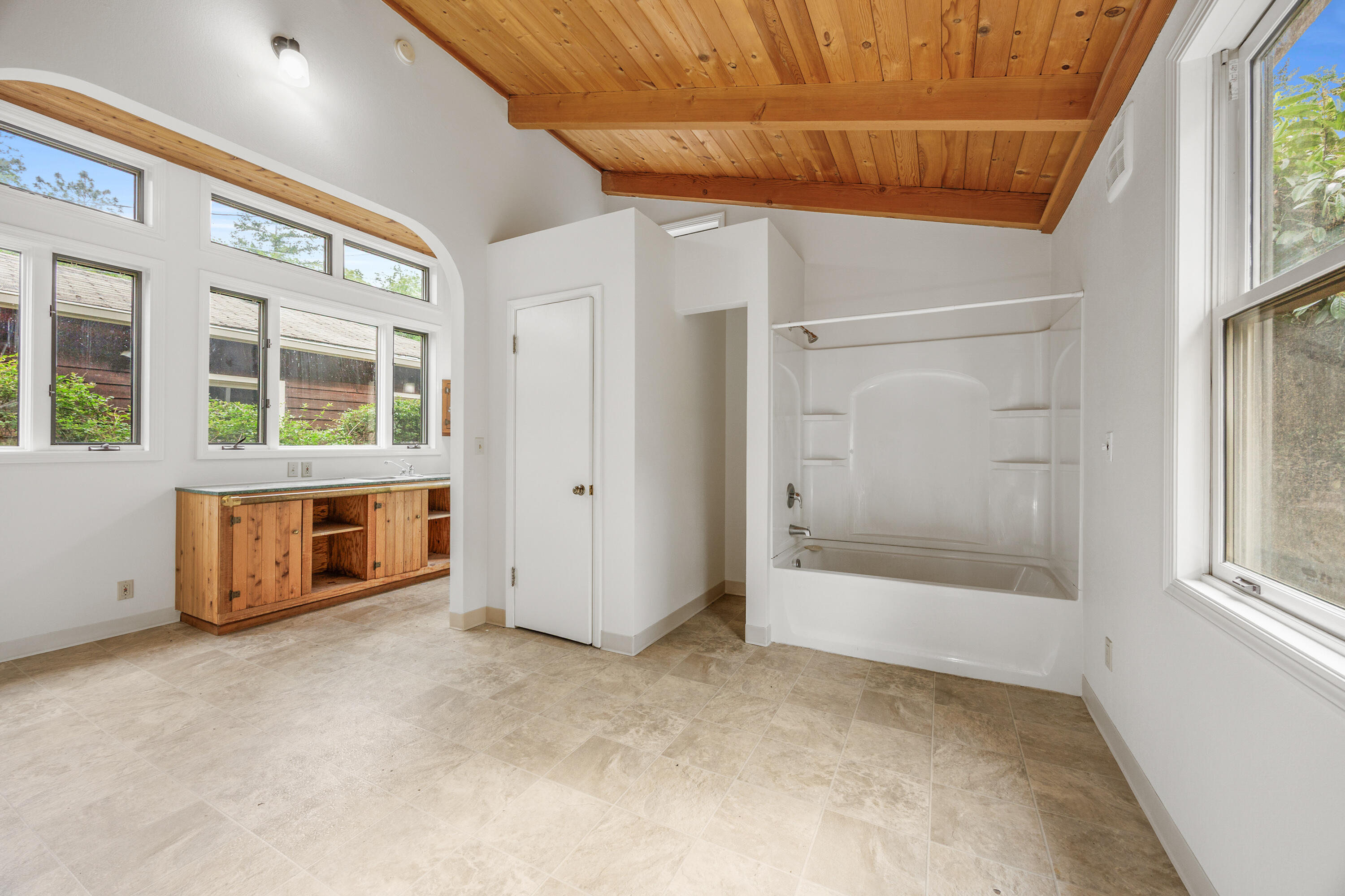 Mountain Pines - Residential