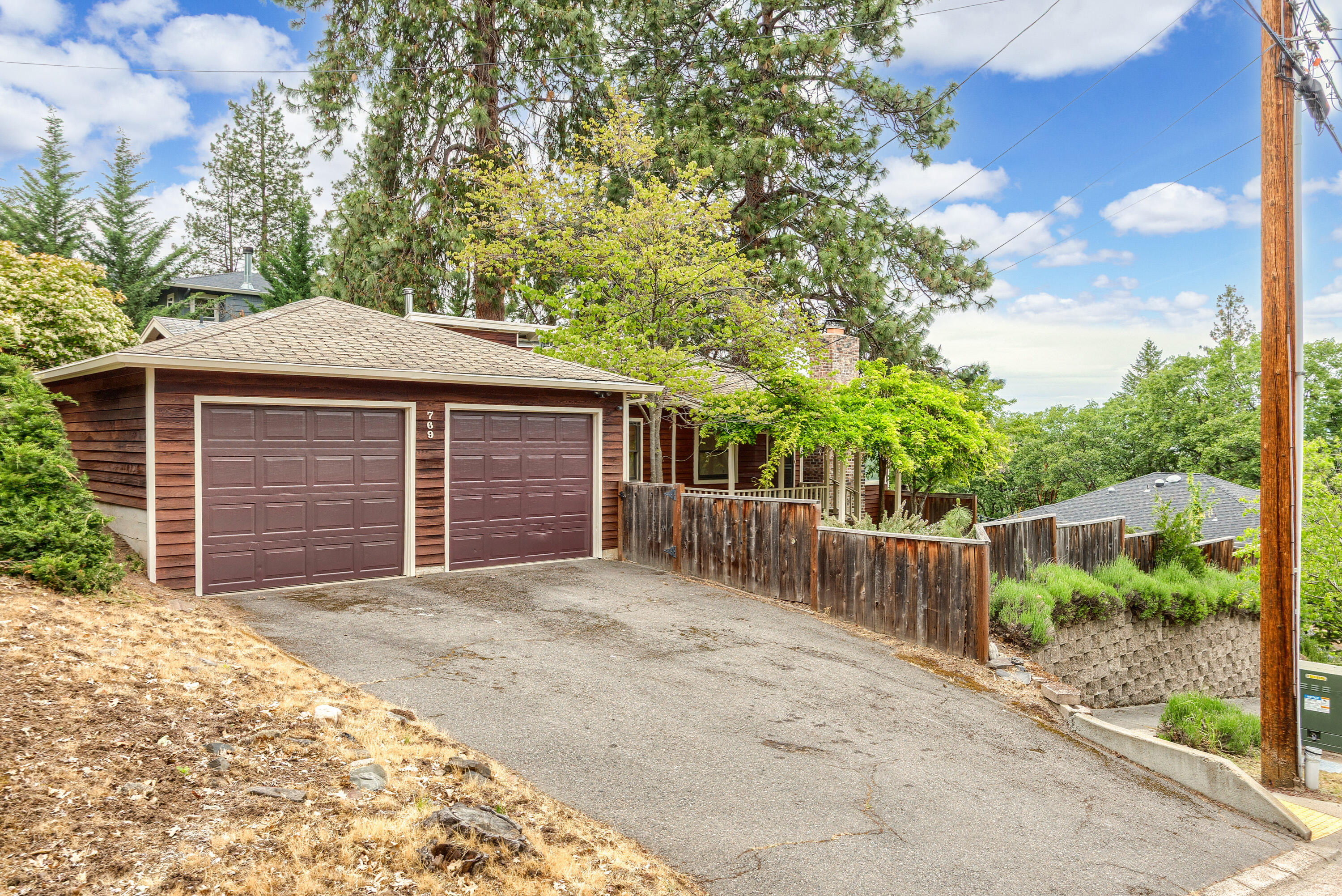 Mountain Pines - Residential