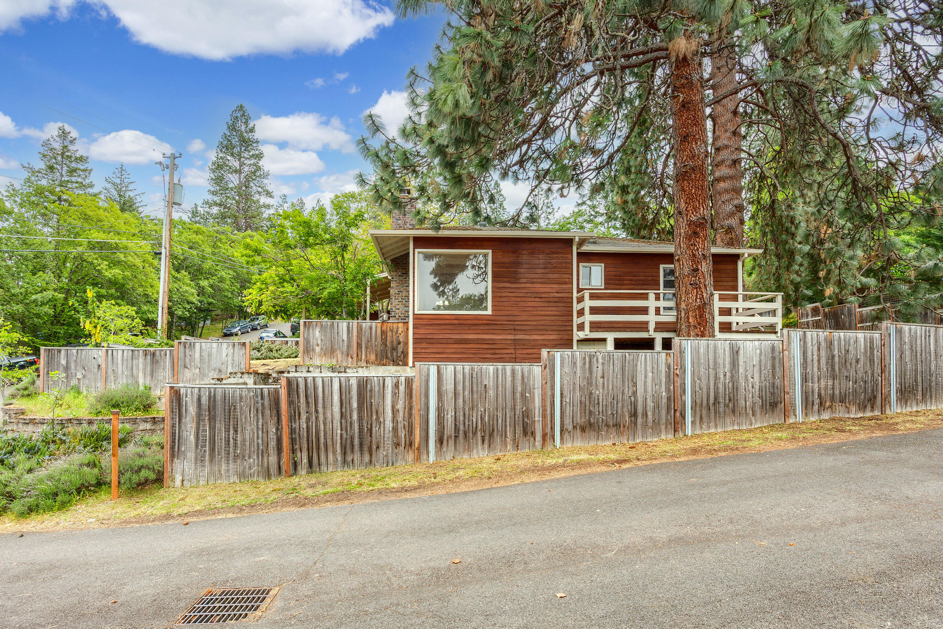 Mountain Pines - Residential