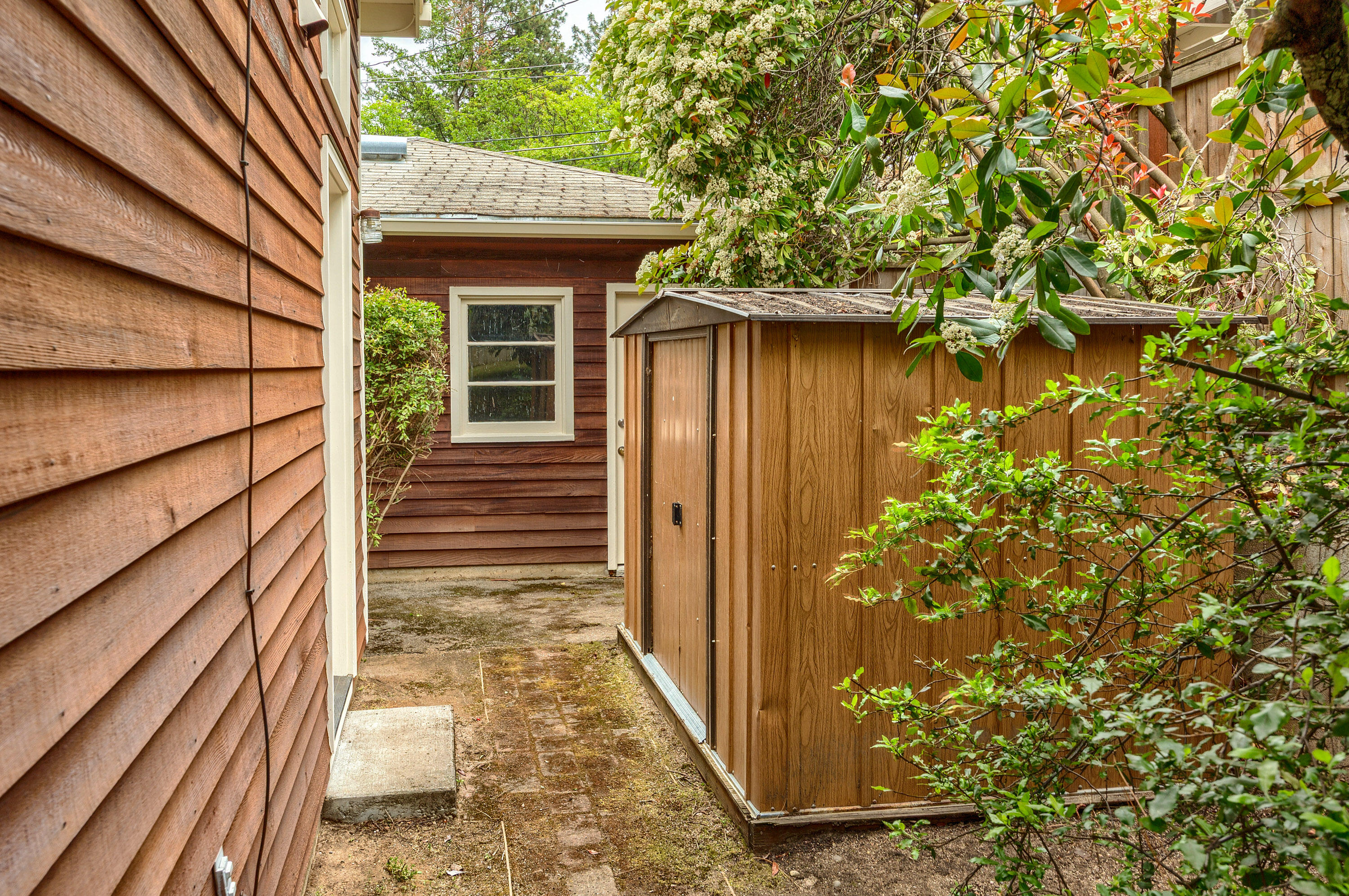 Mountain Pines - Residential