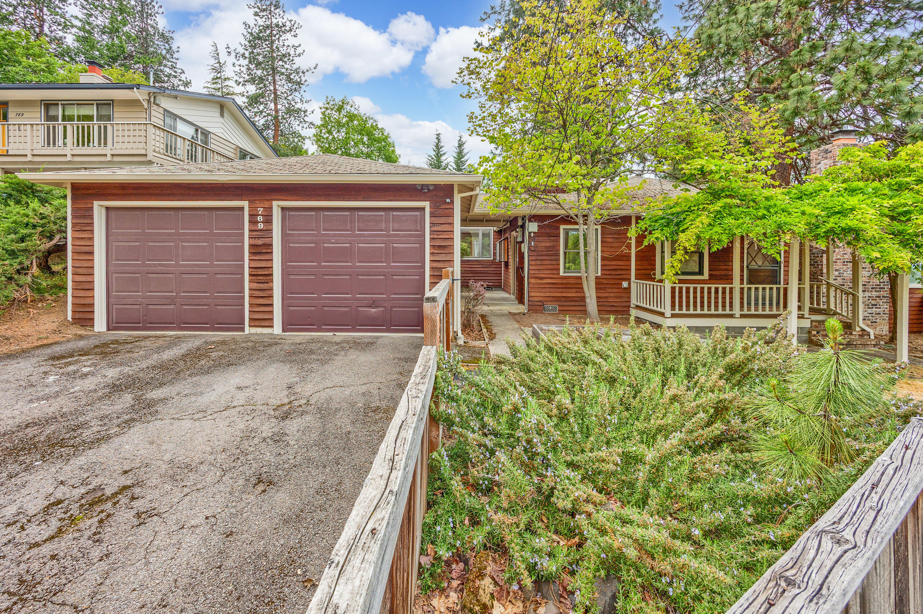 Mountain Pines - Residential