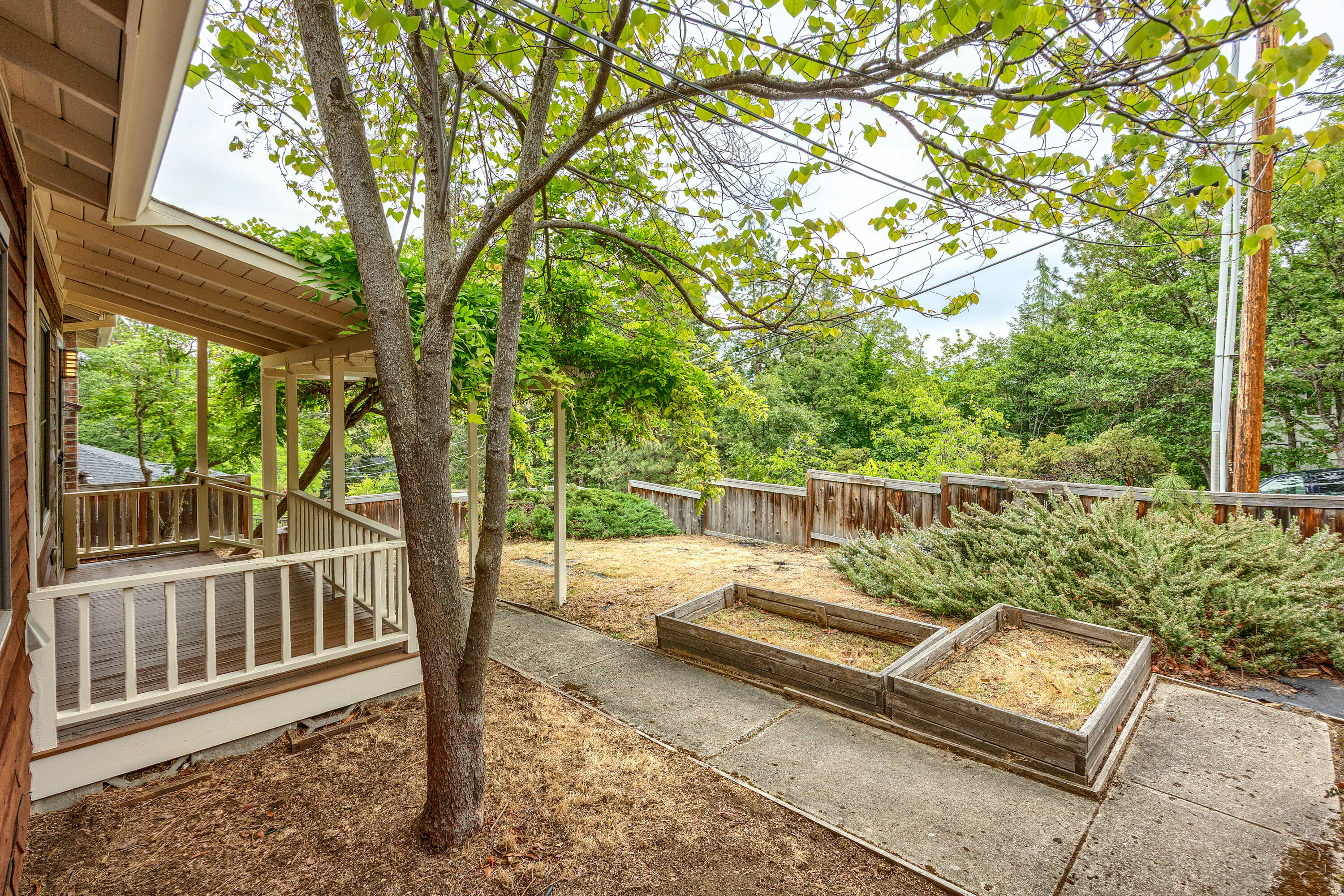 Mountain Pines - Residential