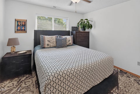 Tiny photo for 4627 SW Yew Avenue, Redmond, OR 97756 (MLS # 220223827)