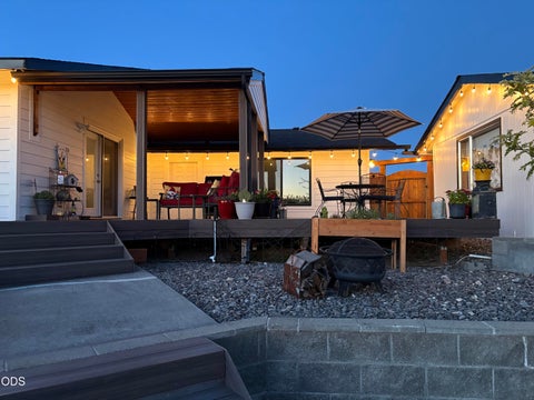 Tiny photo for 4627 SW Yew Avenue, Redmond, OR 97756 (MLS # 220223827)
