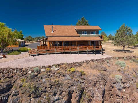 Tiny photo for 14831 SW Peninsula Drive, Terrebonne, OR 97760 (MLS # 220223303)