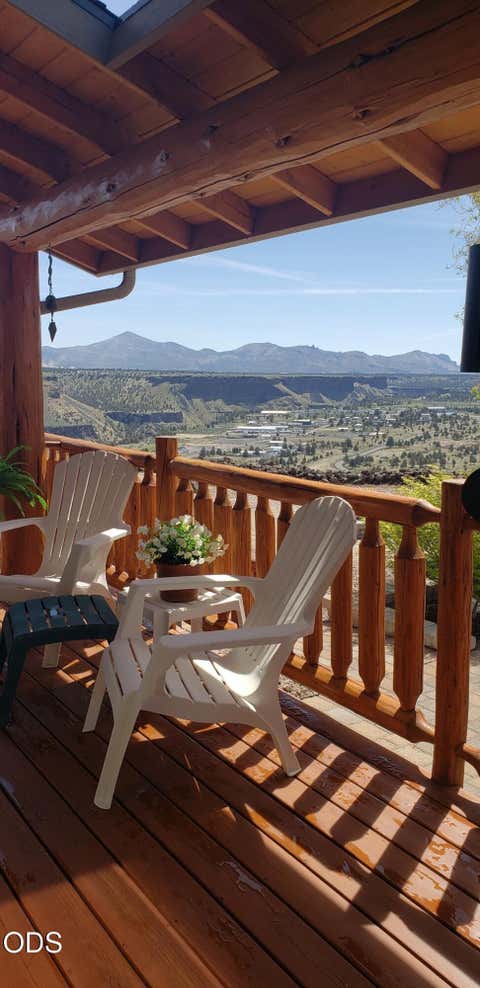 Tiny photo for 14831 SW Peninsula Drive, Terrebonne, OR 97760 (MLS # 220223303)