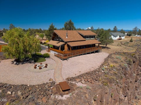Tiny photo for 14831 SW Peninsula Drive, Terrebonne, OR 97760 (MLS # 220223303)