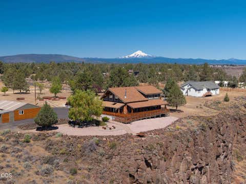 Tiny photo for 14831 SW Peninsula Drive, Terrebonne, OR 97760 (MLS # 220223303)