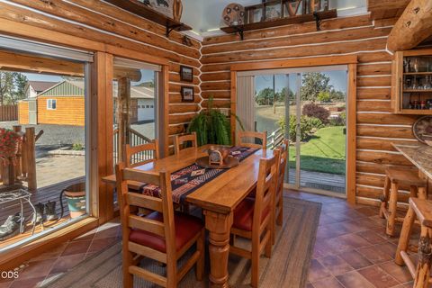 Tiny photo for 14831 SW Peninsula Drive, Terrebonne, OR 97760 (MLS # 220223303)