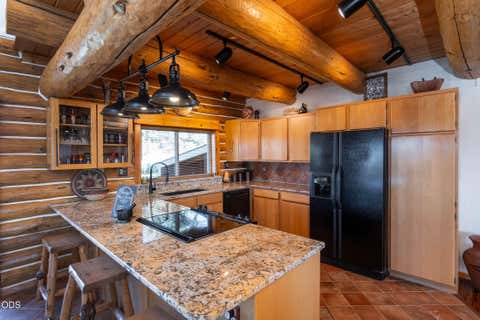 Tiny photo for 14831 SW Peninsula Drive, Terrebonne, OR 97760 (MLS # 220223303)