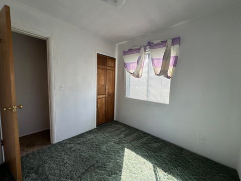 Tiny photo for 421 Cottonwood Street, Mount Vernon, OR 97865 (MLS # 220217530)