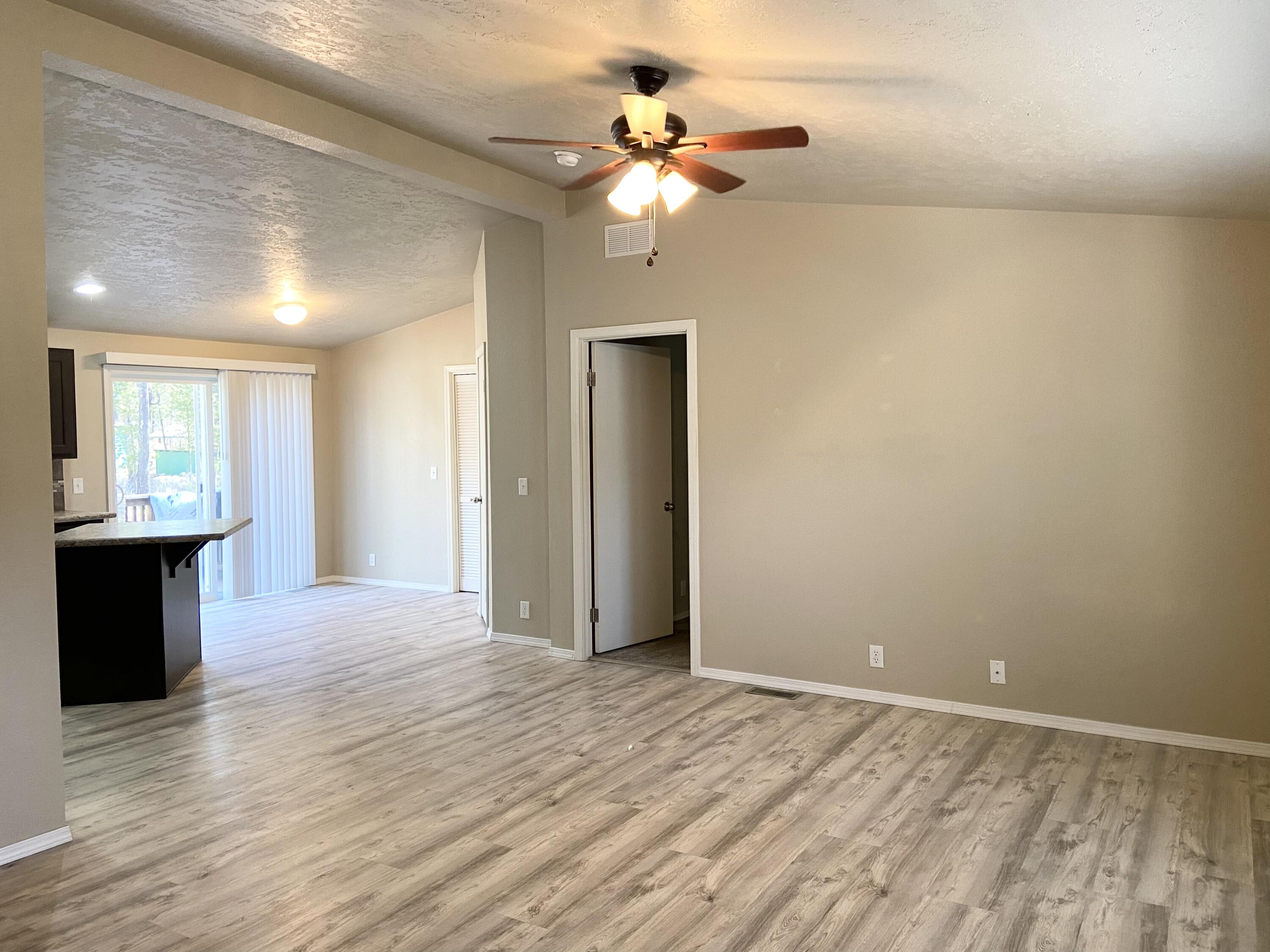 Drrh Trs - Residential