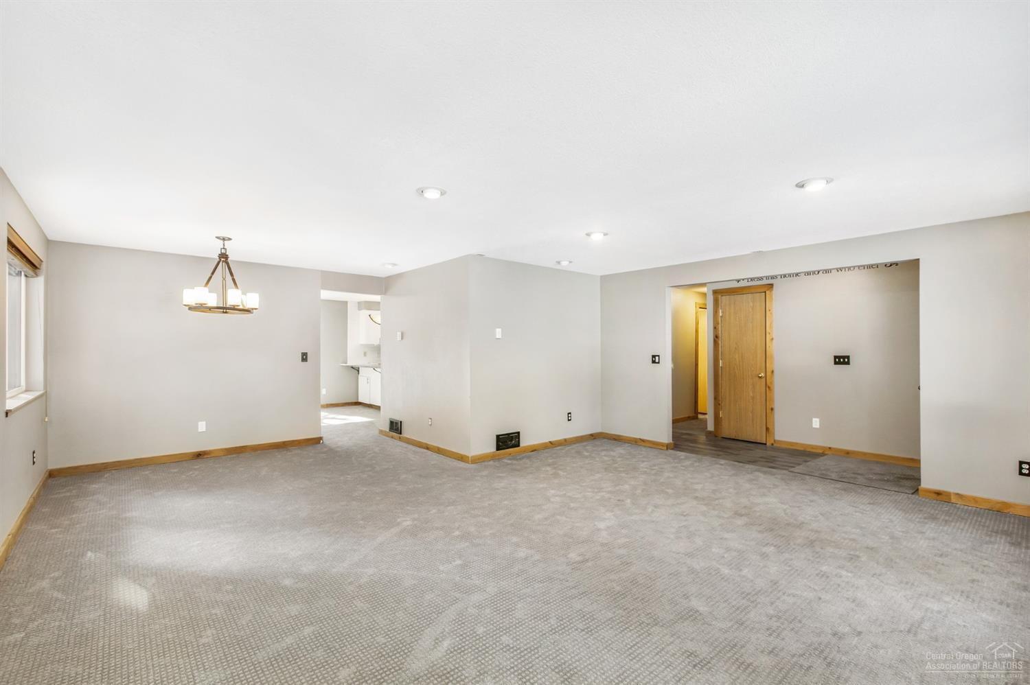 Deschutes RiverWoods - Residential