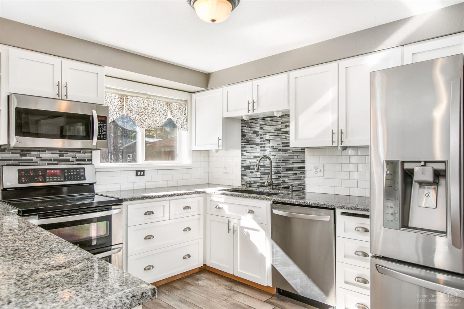 Deschutes RiverWoods - Residential