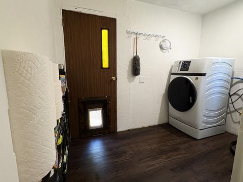 Tiny photo for 15758 Camino De Oro Ave, La Pine, OR 97739 (MLS # 220219348)