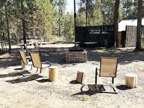 Tiny photo for 15758 Camino De Oro Ave, La Pine, OR 97739 (MLS # 220219348)