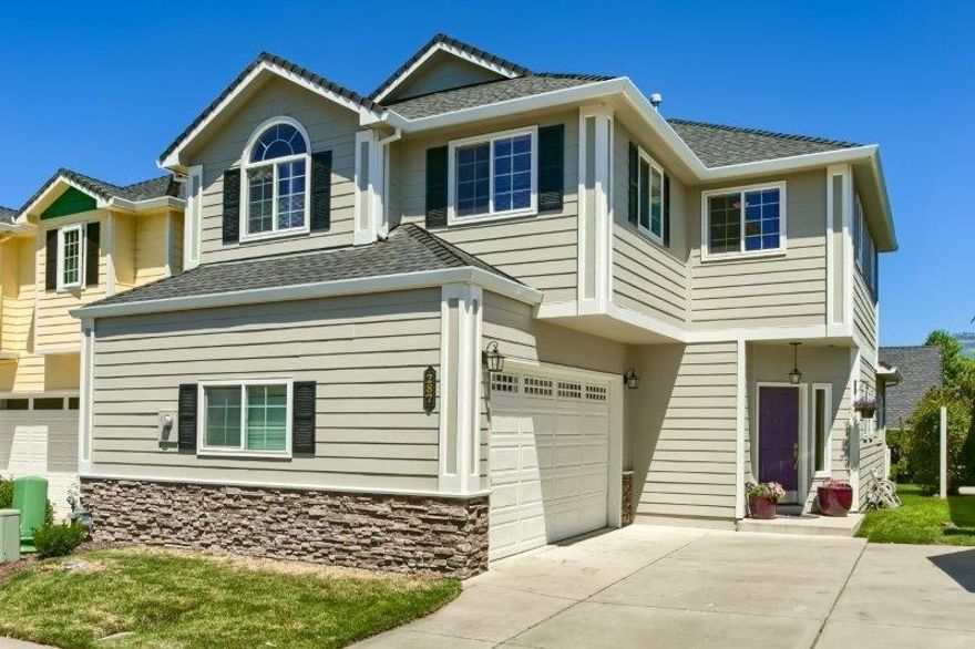 Beautiful and well-maintained 2-story home in a private quiet area of Meadowbrook Park Estates. Living, dining area and kitchen have open floor plan with plenty of light, vaulted ceiling, gas fireplace, oak hardwood and carpet flooring. Spacious kitchen featuring new granite counters and abundant cabinets. Master bedroom and upgraded bathroom downstairs. Upstairs is a large bathroom, 2 bedrooms with views and walk in closet as well as large bonus area overlooking the living/dining room. Sliding doors off living room lead to covered patio and small fenced private yard. 2-car garage. Landscape and lawn maintained weekly by HOA. Years of enjoyment can be had in this lovely home!