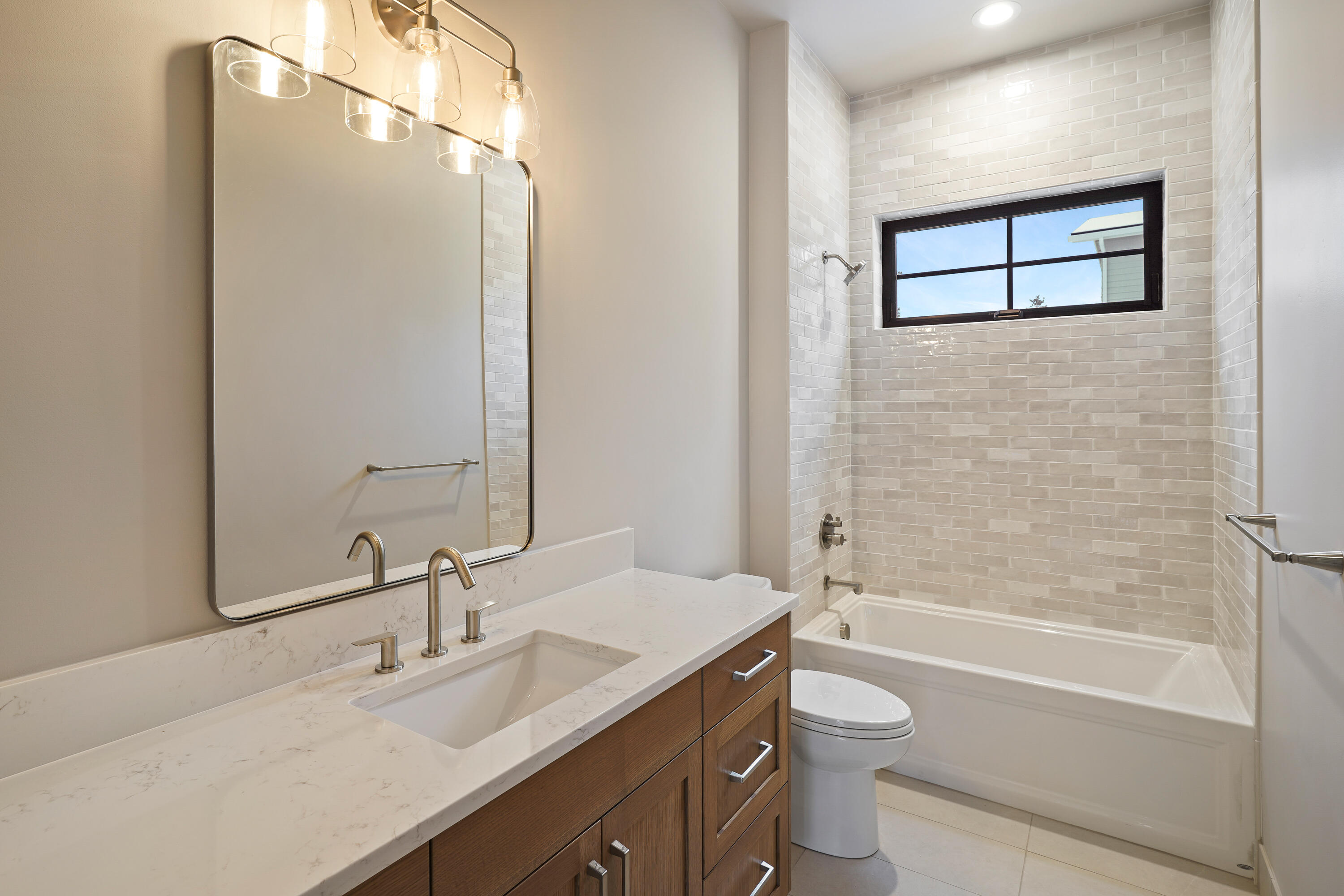 Discovery West Phase 5 - Residential